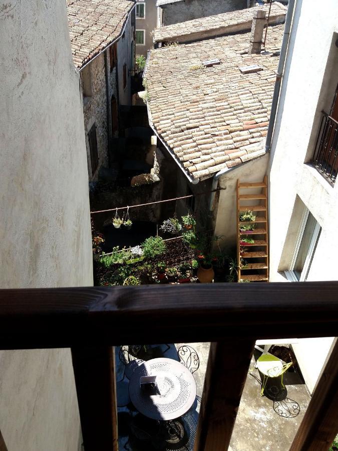 Les Terrasses De Saillans Bed & Breakfast Saillans  ภายนอก รูปภาพ