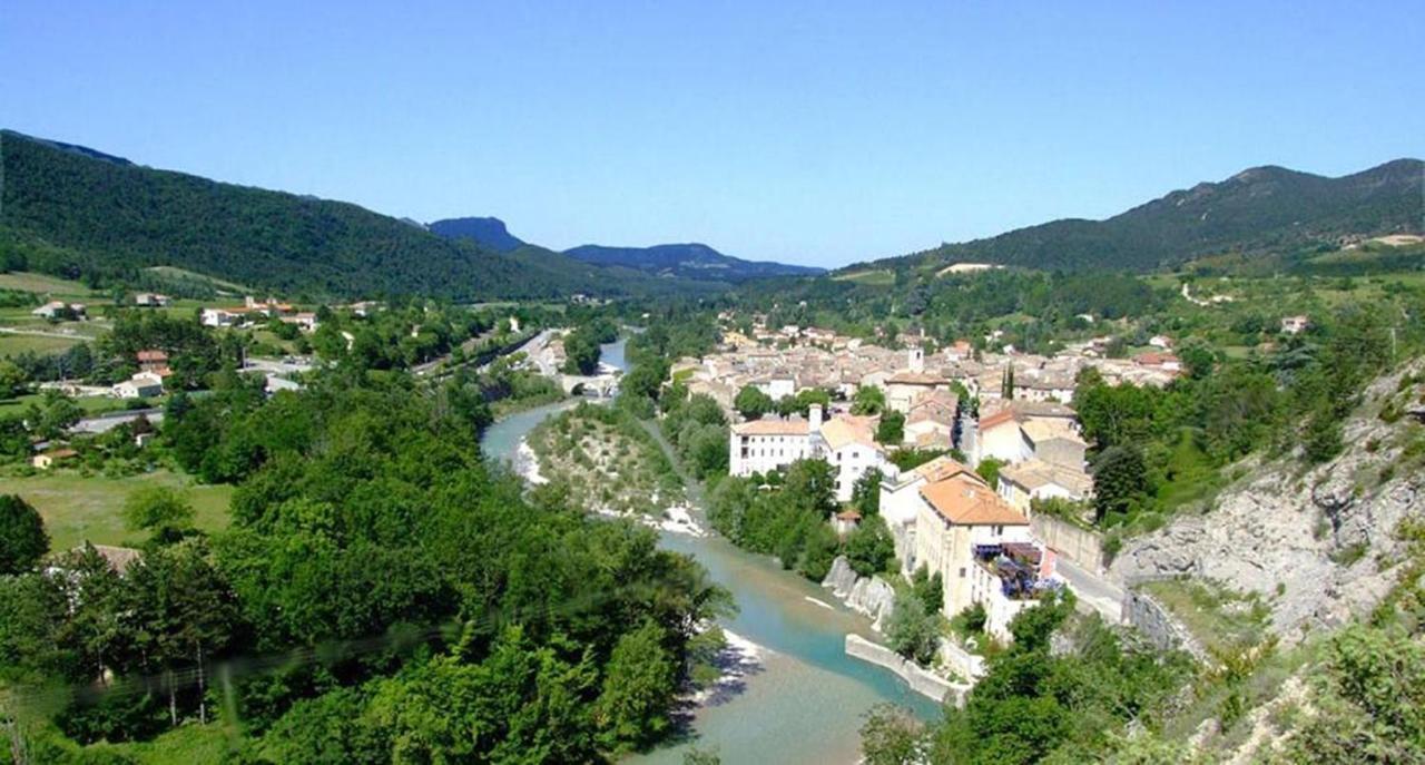Les Terrasses De Saillans Bed & Breakfast Saillans  ภายนอก รูปภาพ